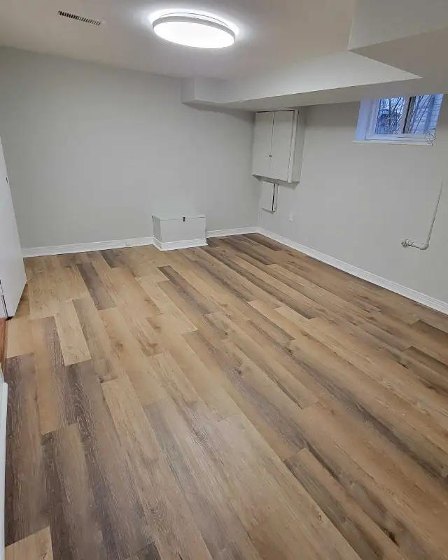 1 BEDROOM APARTMENT, OPTION TO FURNISH