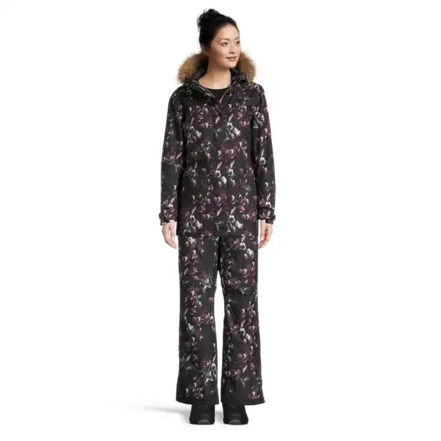 NEW [XS] Women's Insulated Waterproof Ski/Snow Pants (Ripzone) in Women's - Tops & Outerwear in Markham / York Region - Image 4