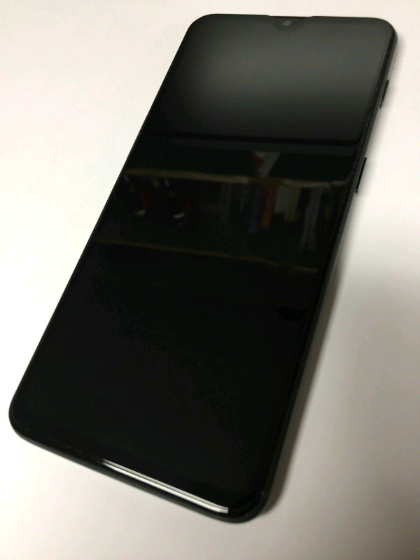 OnePlus 6T McLaren Edition in Cell Phone Accessories in Mississauga / Peel Region - Image 2