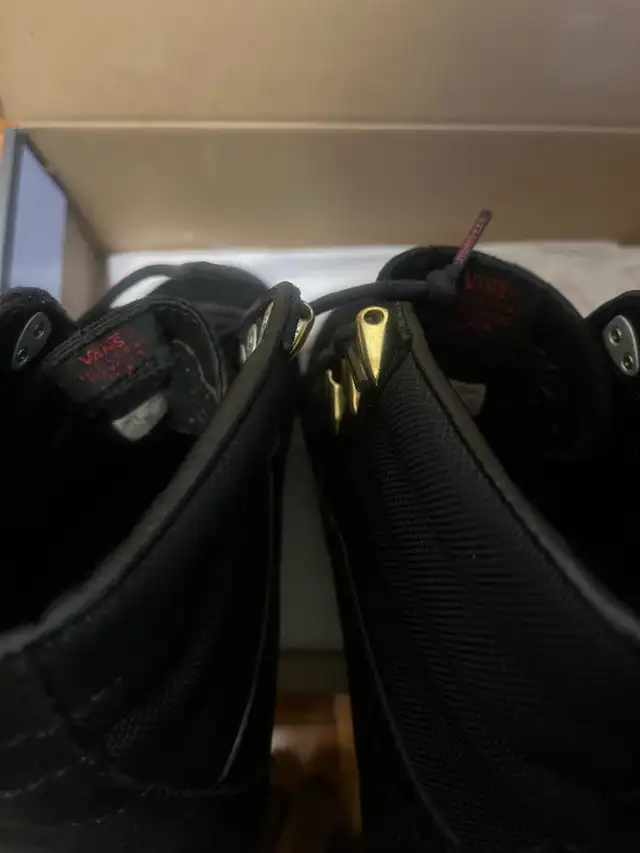 Men's Size 13 High Top Sneaker Bin (2) Giuseppe, VANS - 9/10 Con in Men's in Mississauga / Peel Region - Image 6