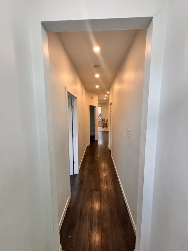 Appartement à louer in Room Rentals & Roommates in City of Montréal - Image 10