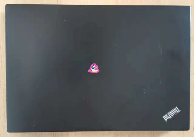 Lenovo ThinkPad T460s i5-6300u  Laptop in Laptops in City of Montréal - Image 3