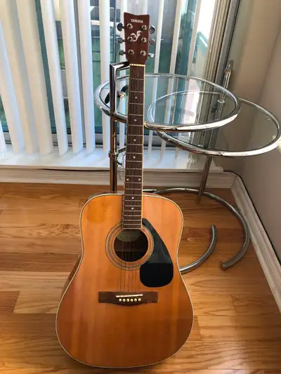 Yamaha F-310 Acoustic Guitar - Excellent Condition, View more