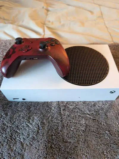 Xbox Series S, View more