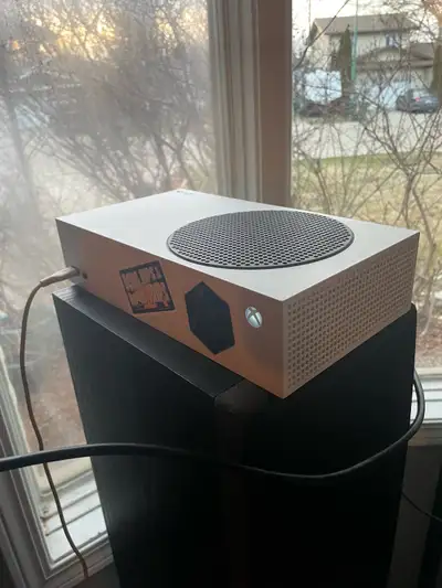 Had it for a year. 512gb edition. I paid 420 last year and have about $200+ worth of games on my acc...