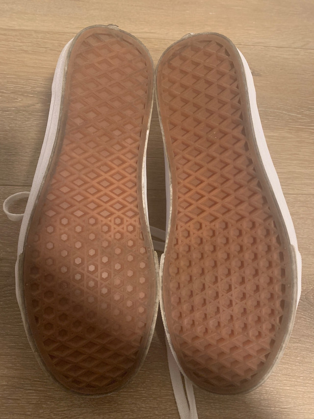 New Women’s Size 9 Sparkly Vans in Women's - Shoes in Strathcona County - Image 4