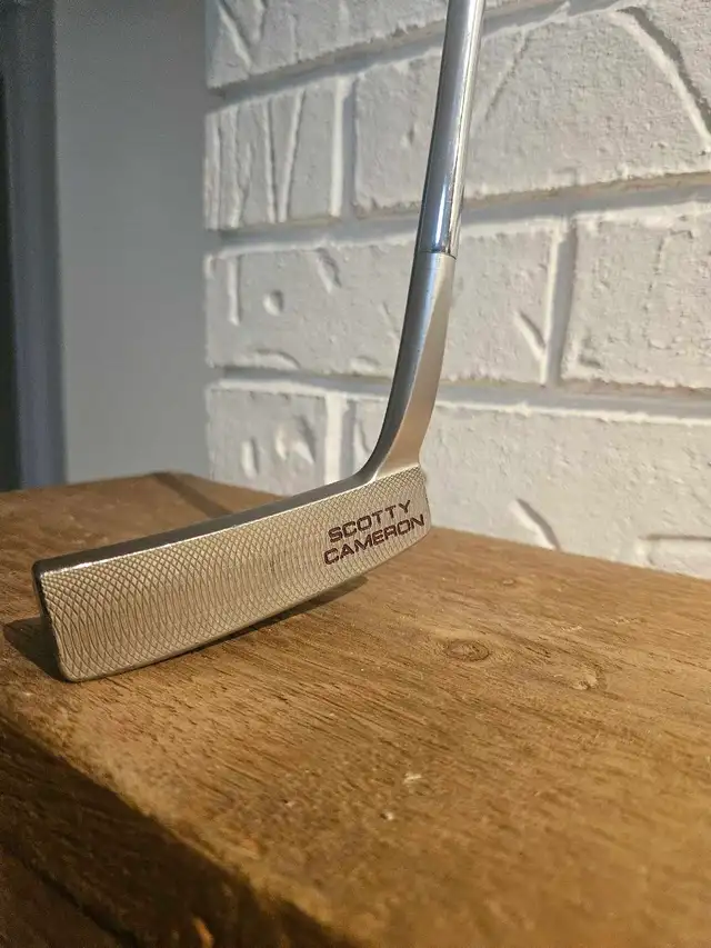 Scotty Cameron California Del Mar Putter in Golf in Bedford - Image 3