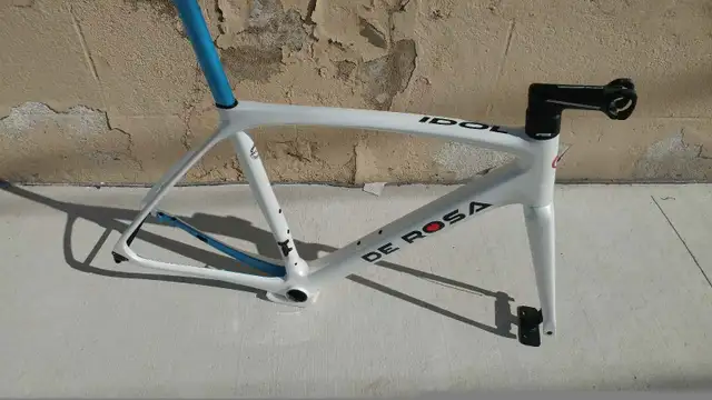 DeRosa Idol Frameset 51s (56cm) in Road in Kitchener / Waterloo - Image 4