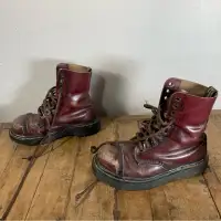 retro Dr Martens women steel cap leather boots  (femme)