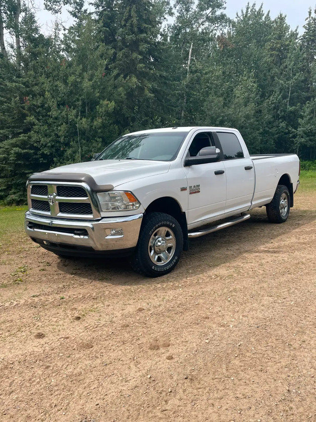 2014 Dodge Ram 3500 Crew Cab 6.4L Gas Engine - New Engine in Cars & Trucks in Edmonton