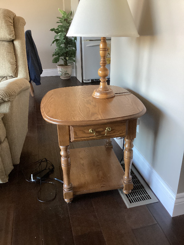 End Tables in Coffee Tables in Kawartha Lakes