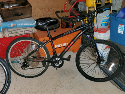 Reebok Oregon mountain bike bicycle. I deliver! cycling is fun, View more