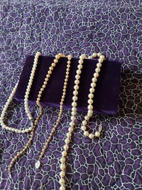Cultured pearl necklaces