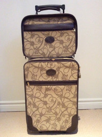 Two piece light weight luggage with wheels