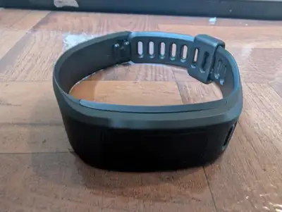 Garmin VivoFit Fitness Band Activity Tracker with Wristband, View more