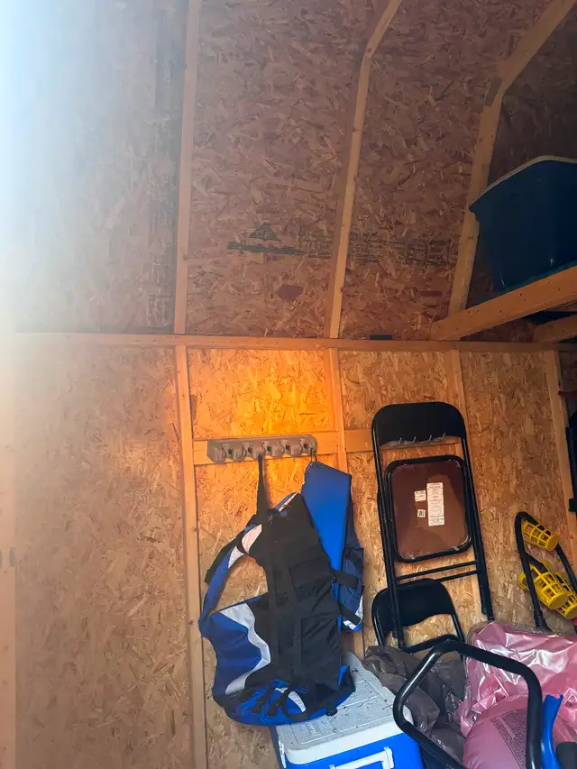 Barn style shed in Outdoor Tools & Storage in Edmonton - Image 8