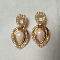 Vintage Earrings, Clip, Pearl, Crystal door knocker