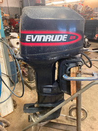 25hp Evinrude outboard 25”