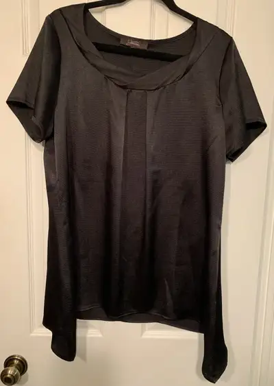 Ladies PLUS 16W Top, View more