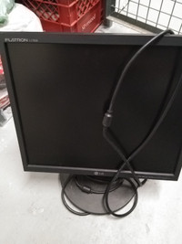 LG Flatron L1750s monitor