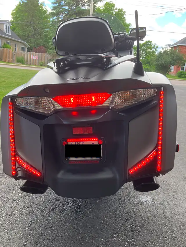 2017 Honda Goldwing F6B in Touring in Renfrew - Image 7