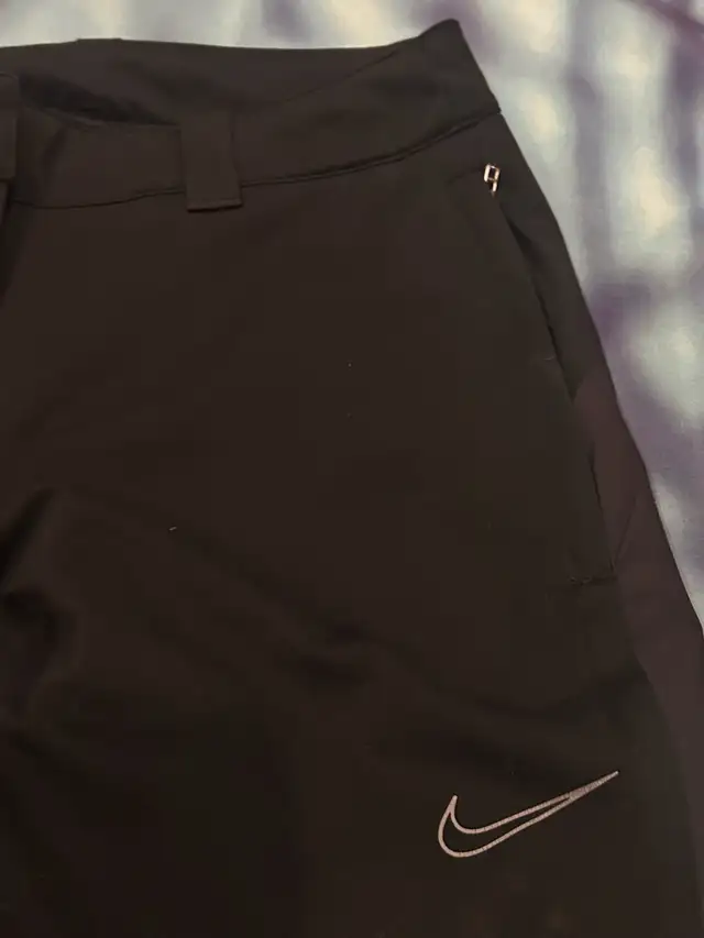 Nike Storm Fit Men’s Golf Pants - Size XS in Golf in Ottawa - Image 7