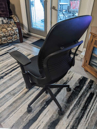 Steelcase leap V2 ergonomic office chair 