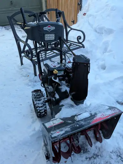 Briggs & Stratton 24 snowblower, View more