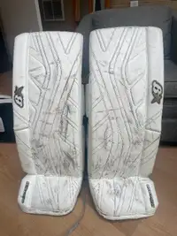 Brian Goalie Pads - 29+1 Good Condition  $275