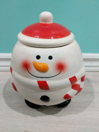 Snowman cookie jar