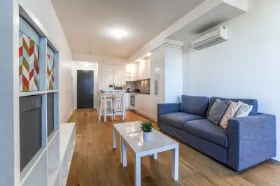 Studio 1 1/2 dans Condo Quartier des Spectacles