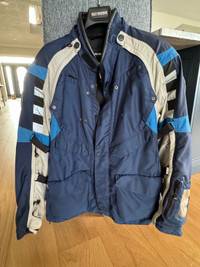 Rallye Pro jacket size 58 which has matching pants in other ad 
