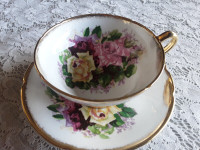 FINE BONE CHINA WIDE TEACUP - CABBAGE ROSES, STANLEY, ENGLAND