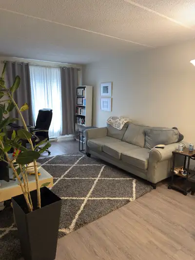 Lease Transfer – Available Immidiatly – Nuns’ Island Spacious 1-bedroom apartment available for leas...