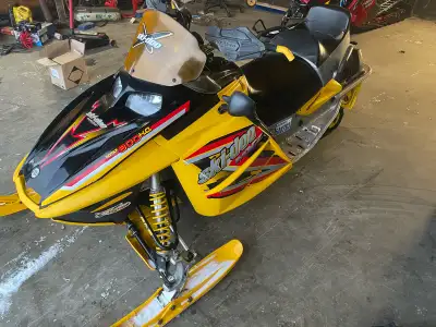 Runs great reverse electric start, well taken care of message for more details Try your trades