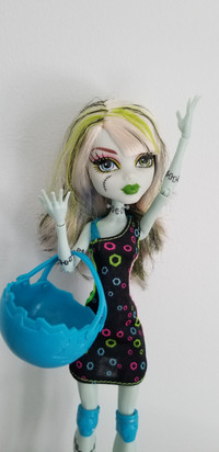 Monster High Skultimate Roller Maze Frankie Stein