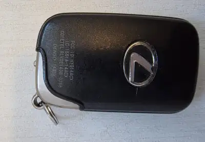 Lexus RX 350 OEM Key Fob, in good condition and working