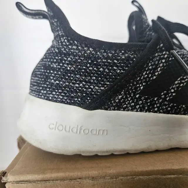 Adidas Shoes Women Size 8 Cloudfoam Black Sneakers Running in Women's - Shoes in Kitchener / Waterloo - Image 7