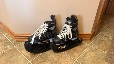 CCM Ice Hockey Skates (13 Junior), View more