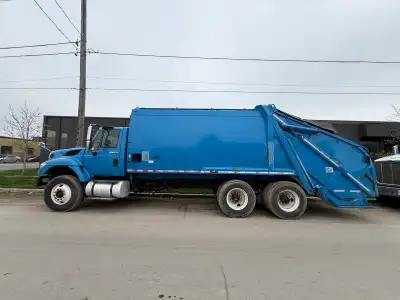 2011 International 7400SBA Rear Loader/Packer T/A Garbage Truck CALL 4167558888 ****** SERIAL#: 1HTW...