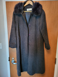 Orsini Collezione womens wool coat with fox collar
