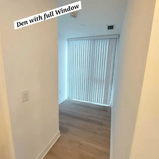 condo unit in apartment building in Mississauga  in Room Rentals & Roommates in Mississauga / Peel Region - Image 4