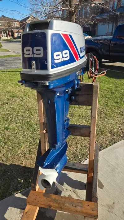Motor Has 150PSI starts and runs has Electric start no controls ready to hit the water