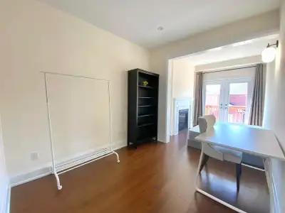 A furnished bedroom is available for rent starting October, located on the second floor of a well-ma...