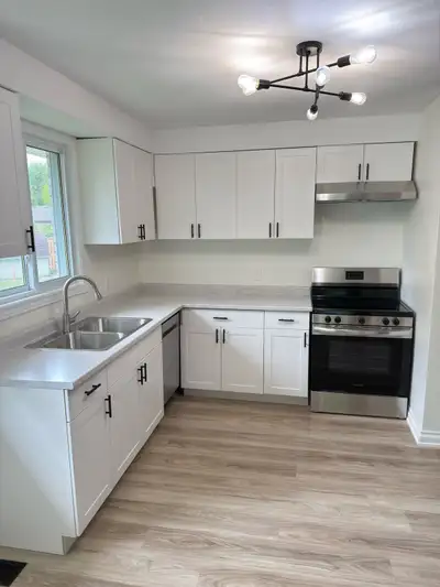 3 Bedroom Apartment for rent - Strathroy