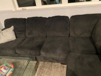 Sectional couch excellent condition 