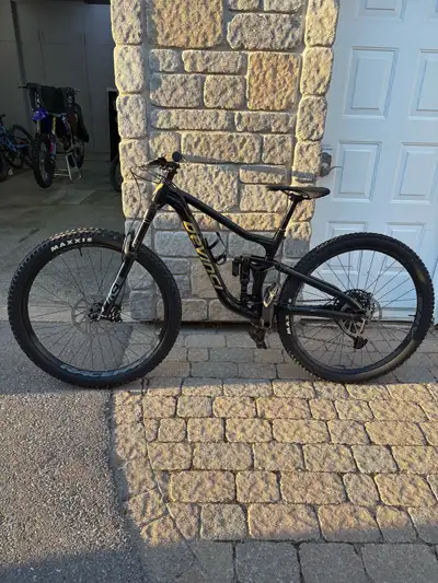 Devinci Troy  Vélo Montagne, View more