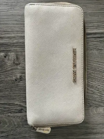 Michael kors cream wallet, View more