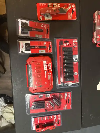  bundle Milwaukee tools , View more