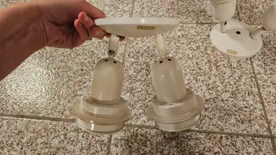 Luminaire blanc 2 ampoules, View more